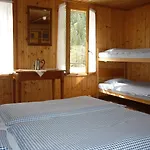 بيت ضيافة Alpenhof Mountain 3*