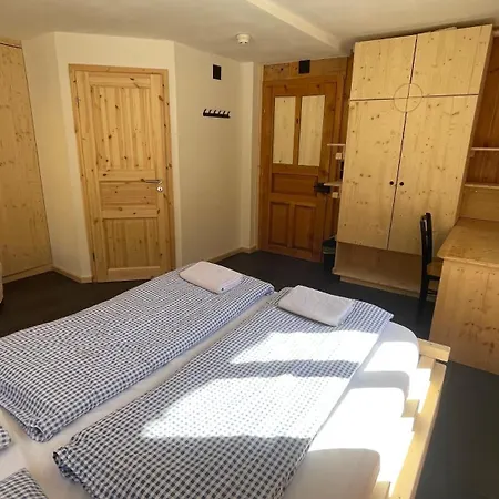 Gasthof Alpenhof Mountain