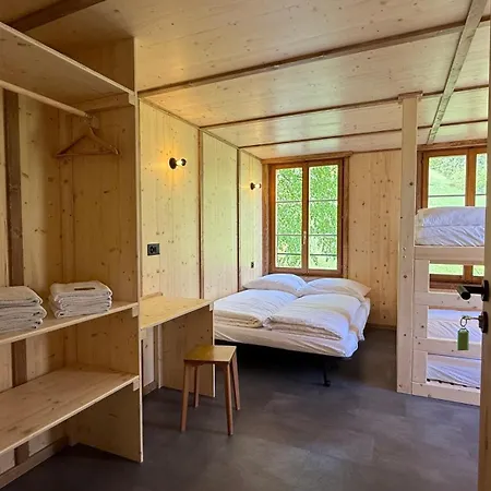 Guest house Alpenhof Mountain