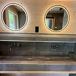 Alpenhof Mountain Guest house 3*
