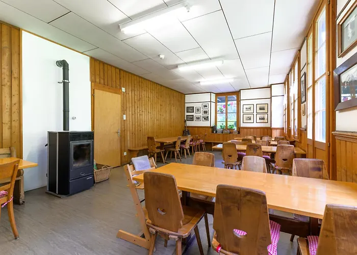 Alpenhof Mountain Affittacamere 3*